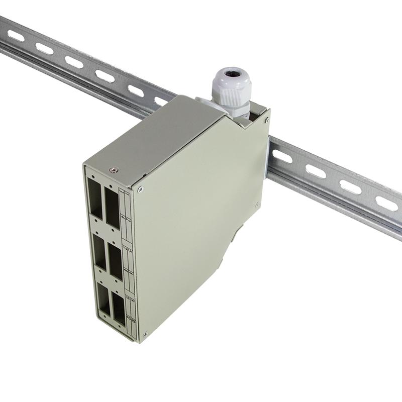Fiber optic DIN rail splice box for 8 x LC or 6 x SC couplers (LL